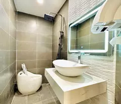Bán nhà Phố Hào Nam_Ngõ ô tô tránh_Trước nhà sân chơi 400 mét vuông_50mx4T_Giá: 10 Tỷ.