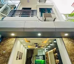 Bán nhà 32m², 5 tầng 4 phòng full nội thất, Minh Khai - Hai Bà Trưng - 5.95 tỷ
