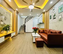 Bán nhà 25m² full nội thất Hồng Mai, Hai Bà Trưng, 4.8 tỷ, 6 tầng, 4PN, 5WC, sổ đỏ
