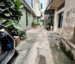 PHÚ NHUẬN-Ở NGAY-4 TẦNG BTCT - NGANG 5M - SÁT KHU PHAN XÍCH LONG.