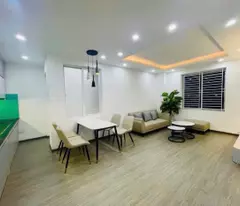 4,25 tỷ chung cư mặt phố Phạm Văn Đồng 78m2,gần công viên,trung tâm thương mại,hồ,sân bóng