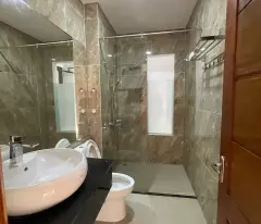 Hàng Hiếm Cho thuê nhà mặt tiền khu đô thị đường A2 ( tên mới Văn Tiến Dũng), nhà 1 trệt 3 lầu giá