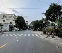 Biệt Thự P.Tân Sơn Nhì, 6.7X18, Trung Tâm Tân Phú, 4 tầng siêu đẹp
