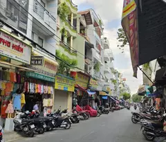 Bán Nhà 6 tầng Mặt Tiền số 9 Tân Xuân, P.8, Q. Tân Bình - Chỉ 29 Tỷ,Thang Máy & Nội Thất Cao Cấp!