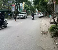 CẦN TIỀN BÁN GẤP-MẶT PHỐ KINH DOANH (LÊ LAI/ HÀ ĐÔNG)-12,5 TỶ-DT 32/38M2-4 TẦNG