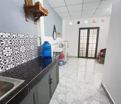 DO K CÓ NHU CẦU SỬ DỤNG NÊN CẦN BÁN CĂN NHÀ  GÓC 3 MẶT TIỀN HẺM , HẺM NGUYỄN THỊ ĐỊNH, P VĨNH HIỆP