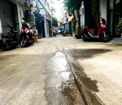 CC Bán nhà  Nguyễn Thượng Hiền Bình Thạnh - 40M2X 5 tầng, ô tô đậu cửa, giá 7.4 tỷ