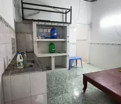 112. Cho Thuê Nhà Giá Rẻ Tại Hẻm 9 Phạm Ngọc Hưng