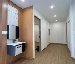 Bán căn nhà chính chủ tại TTTP, đường Định Cư. Nhà mới xây, nội thất đầy đủ, dọn vào ở liền. Giá