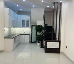 NHÀ YÊN HÒA 30M2X5T 7.6 TỶ -DÒNG TIỀN ĐỈNH - AN SINH TỐT