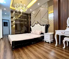 Siêu Phẩm Trở Lại Ngọc Thụy - Chỉ 5.X Tỷ - Nhà Ra Ô Tô Tránh, Đỗ Cửa, Full Nội Thất