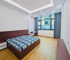 Bán nhà Phố Hào Nam_Hai mặt ngõ_Ngõ thông gần mặt phố_35mx4T_Giá: 7.68 Tỷ.