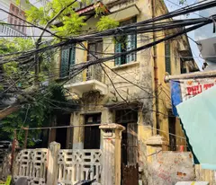 Nhà tọa lạc tại Phố Yên Bái 2, Phường Phố Huế, Hai Bà Trưng, Hà Nội,