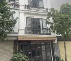 BÁN NHÀ LIỀN KỀ NẰM TRONG QUẦN THỂ KĐT VĂN PHÚ NHÀ 4 TẦNG MỚI ĐẸP
