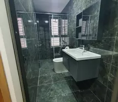 BÁN NHÀ MẶT NGÕ BẮC TỪ LIÊM 7.6 TỶ 53m2 5 TẦNG FULL NỘI THẤT
