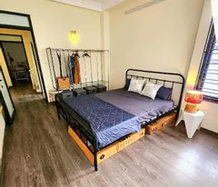 Bán nhà phố VIP: Vị trí trung tâm, ô tô vào tận nhà, Tân Mai, Hoàng Mai, 35m2, 8.85 tỷ