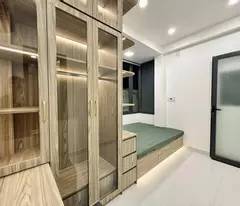 Bán Gấp! Nhà 5 Tầng, 30m², Ngọc Thụy Long Biên - Giá Tốt