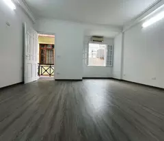 Bán Gấp Nhà Đào Tấn, Ba Đình, 5 Tầng, MT 5.1m, Ô tô Đỗ Cửa, Mặt Tiền Siêu Rộng, 10.8 Tỷ