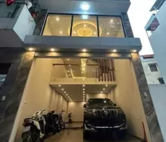 HÀNG XÓM VIN - ÔTÔ VÀO NHÀ - NGÕ THÔNG KINH DOANH - NHÀ ĐẸP Ở NGAY - TIỆN ÍCH AN SINH ĐỈNH - 40m2