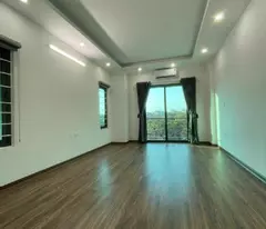 HÀNG XÓM VIN - ÔTÔ VÀO NHÀ - NGÕ THÔNG KINH DOANH - NHÀ ĐẸP Ở NGAY - TIỆN ÍCH AN SINH ĐỈNH - 40m2