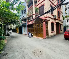 PHÂN LÔ HÀO NAM - ĐỐNG ĐA - 39M2 x 4T - MT 3.7M - 13.8 TỶ - Ô TÔ TRÁNH - KD NHỎ TẠI NHÀ