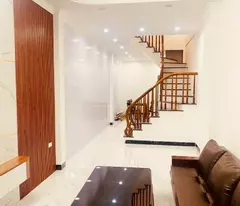 BÁN NHÀ PHỐ TRẠM - 45M2 - GIÁ CHỈ NHỈNH 6 TỶ CÓ Ô CHỜ THANG MÁY