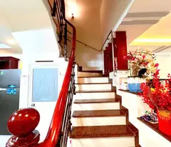Bán nhà Hoàng Văn Thụ, Trung tâm Tân Bình, ngay vòng xoay Lăng Cha Cả. 61m2 giá chỉ 7tỷ