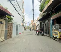 Mặt Tiền Xe Hơi Tránh Nhau - Kinh Doanh Ngày Đêm - 4,5mx8m- Nguyễn kiệm P3 - Giá Nhỉnh 4Tỷ .
