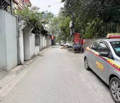Chỉ với 7 tỷ nhận ngay 40m2 nhà 3,5 tầng 3 mặt thoáng tại ngõ 2 Ngọc Thụy - Gần đường Hồng Tiến