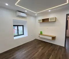 Cần bán CH Tập thể Vĩnh Hồ 80m2, 3pn riêng biệt.Full nt đẹp.Chỉ 3.x tỷ