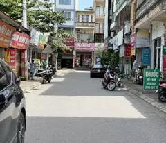 Cần bán 74,7m2 đất sát cổng Y trường ĐHNN - Ngõ 68 Trâu Quỳ. Hiện đang cho thuê 8tr/tháng