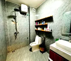 BÁN NHÀ YÊN HOA, TÂY HỒ. 40M2 3 TẦNG MT 4M GIÁ 10,5 TỶ- VÀI BƯỚC RA MẶT HỒ- XUNG QUANH TOÀN ĐẠI