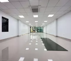 bán nhà mặt phố Hai Bà Trưng, 84m x 8tầng, mặt tiền 5m, thang máy, kinh doanh ngày đêm