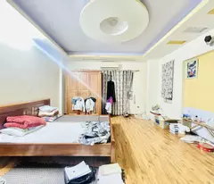 Nhà cũ nhưng được cái còn dùng tốt! Bán nhà Nguyễn Sơn, ngõ xe ba gác, 32m2, 5.75 tỷ