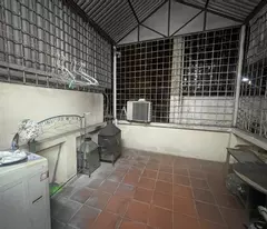 Bán nhà Phố Hào Nam, Tiện ích bạt ngàn, Vị trí lô góc, 58mx3T, Giá: 9,8 Tỷ.