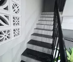 Bán nhà Phố Hào Nam, Thiết kế 5 ngủ, Vài bước ra phố, 35mx5T, Giá: 8,2 Tỷ.