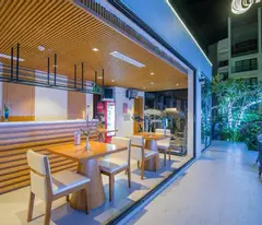 SIÊU PHẨM TOÀ CĂN HỘ KHÁCH SẠN HÀ BỔNG, doanh thu khủng, vị trí đắc địa, cách Biển 100m