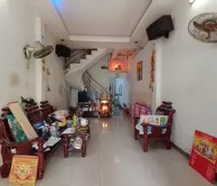 🏠Bán nhà P.4, Q.8, 40m², 2 tầng, 2PN, 1WC, 3.8 tỷ 🏠