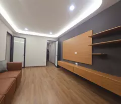 Bán căn tập thể Đại học KTQD Trần Đại Nghĩa, 95m2, 3pn. Nhà đẹp,ở ngay