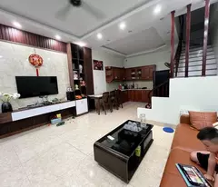 CẦN BÁN GẤP NHÀ ĐƯỜNG PHAN BÁ VÀNH