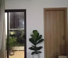 Cần bán gấp căn góc 2 ngủ, tòa L3, diện tích 54m2 giá: 3 tỷ 640 triệu ở Le Grand Jardin Sài Đồng.