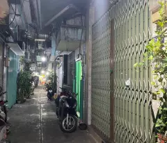 Chỉ có 5t850 đã sở hữu ngay 1 căn nhà 30m2 cực hot ngay chợ ẩm thực hồ thị kỷ Q10 - 4 tầng - 3 PN