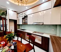 ĐỘI CẤN - DT 41/45M2, 4 TẦNG 4 NGỦ - GẦN PHỐ, TRƯỚC NHÀ RỘNG THOÁNG