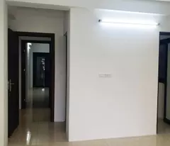 BÁN NHÀ ĐẸP SÂN VƯỜN THƯỢNG THANH-LONG BIÊN 6.8 TỶ 70m 3 TẦNG , MT 4m, GẦN Ô TÔ.