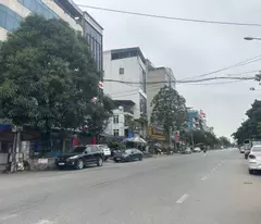 77m2, MT5m, đường trước nhà 35m, giá 14 tỉ, 2 mặt trước sau thoáng kinh doanh sầm uất, nhà ở Đại