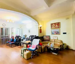 Bán nhà Kim Giang Hoàng Mai, 45m2, 5 tầng, mặt tiền 4m, giá chỉ 6.2 tỷ, Lh 0975666943
