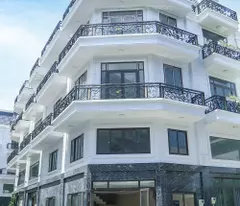 Căn góc 2 mặt tiền đường ngay cổng chính khu dân cư Thành Đô, nhà hoàn thiện, sổ hồng hoàn công