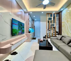 NHÀ ĐẸP VÕ CHÍ CÔNG - 5 TẦNG - 35M2 X 5T - 6.8 TỶ KHÔNG GIAN SỐNG ĐẲNG CẤP