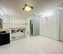 Bán Nhà Phố Ngay Lê Quang Định - Xe Hơi - Ngang 5m5 Rộng - 2pn giá hơn 4 Tỷ TL