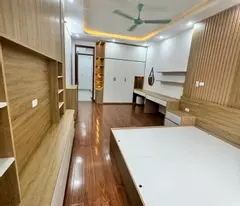 Nhà Lĩnh Nam Mặt Ngõ Thông Ô Tô Đỗ Cửa Qua Nhà 42m 5 Tầng 4 Ngủ Giá 9.1 Tỷ Sổ Riêng